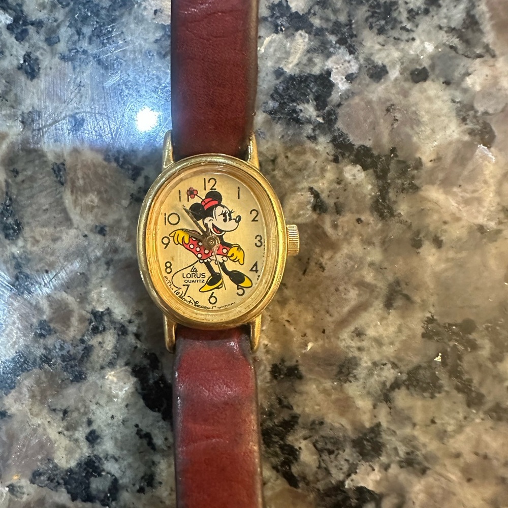 Vintage Lorus Minnie Mouse Gold Watch with Brown Strap